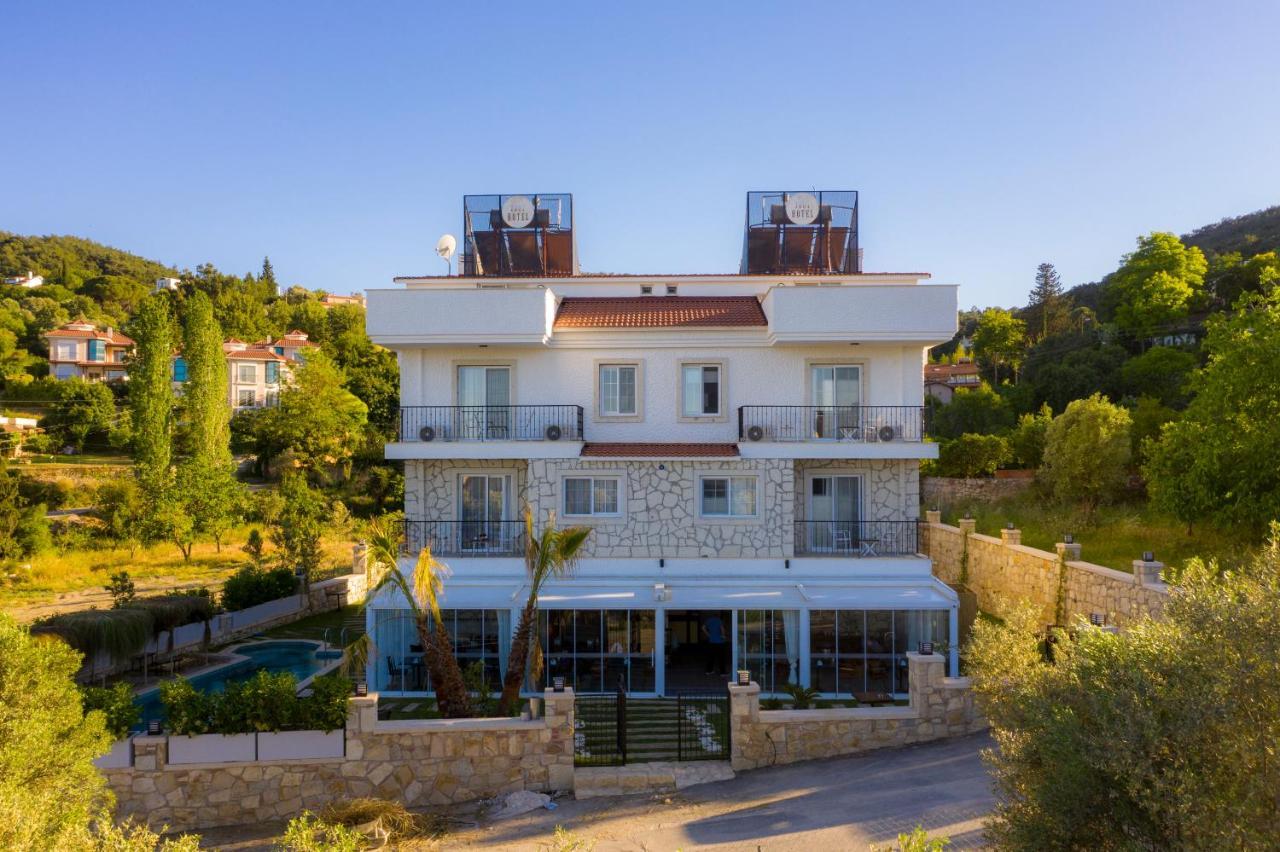 Urla 1867 Hotel Илдир Экстерьер фото