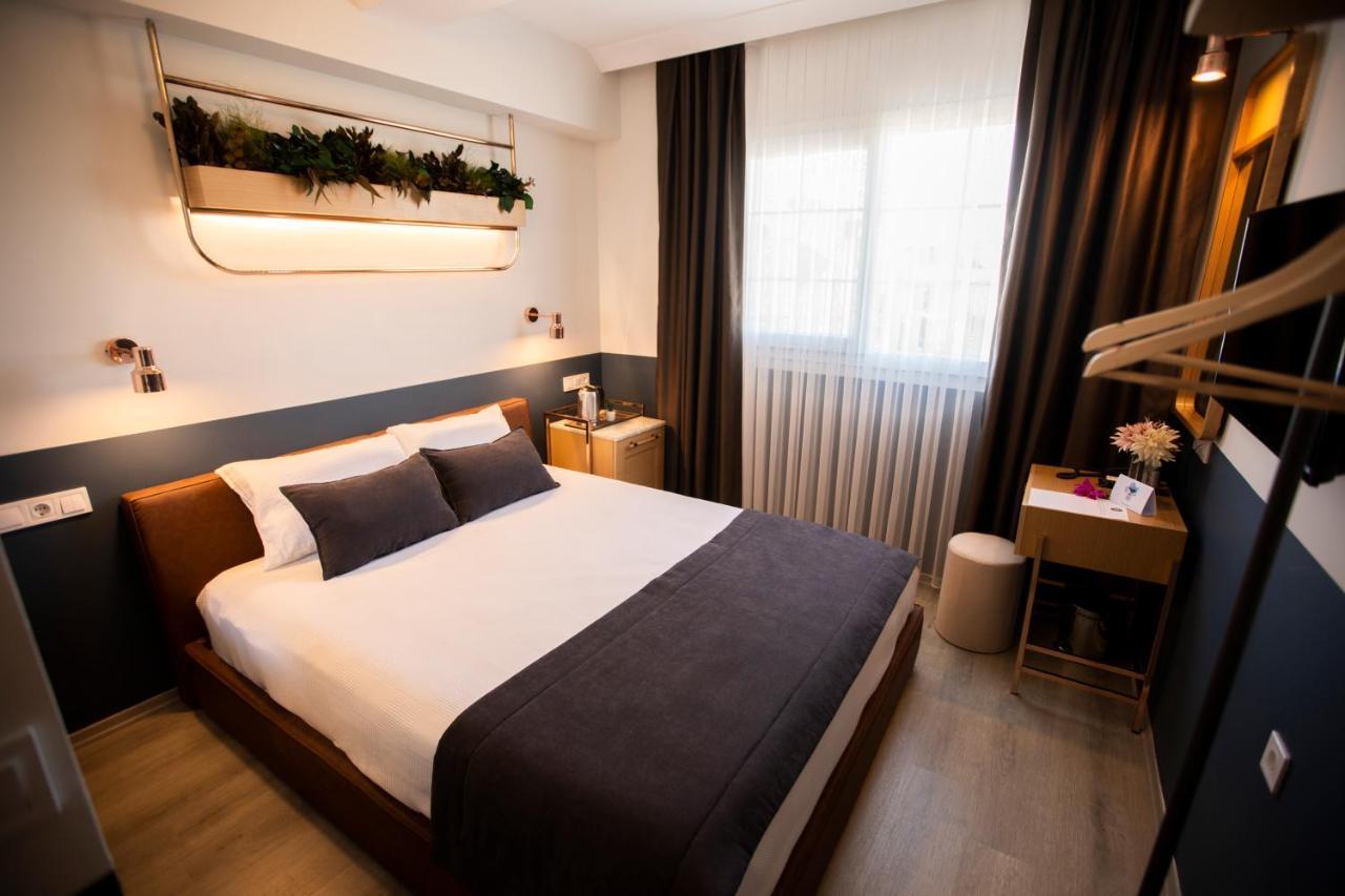 Urla 1867 Hotel Илдир Экстерьер фото