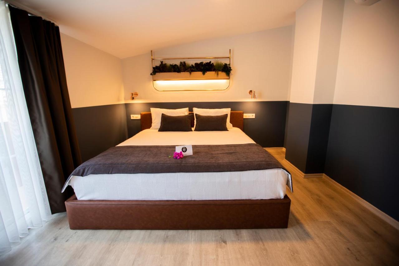Urla 1867 Hotel Илдир Экстерьер фото