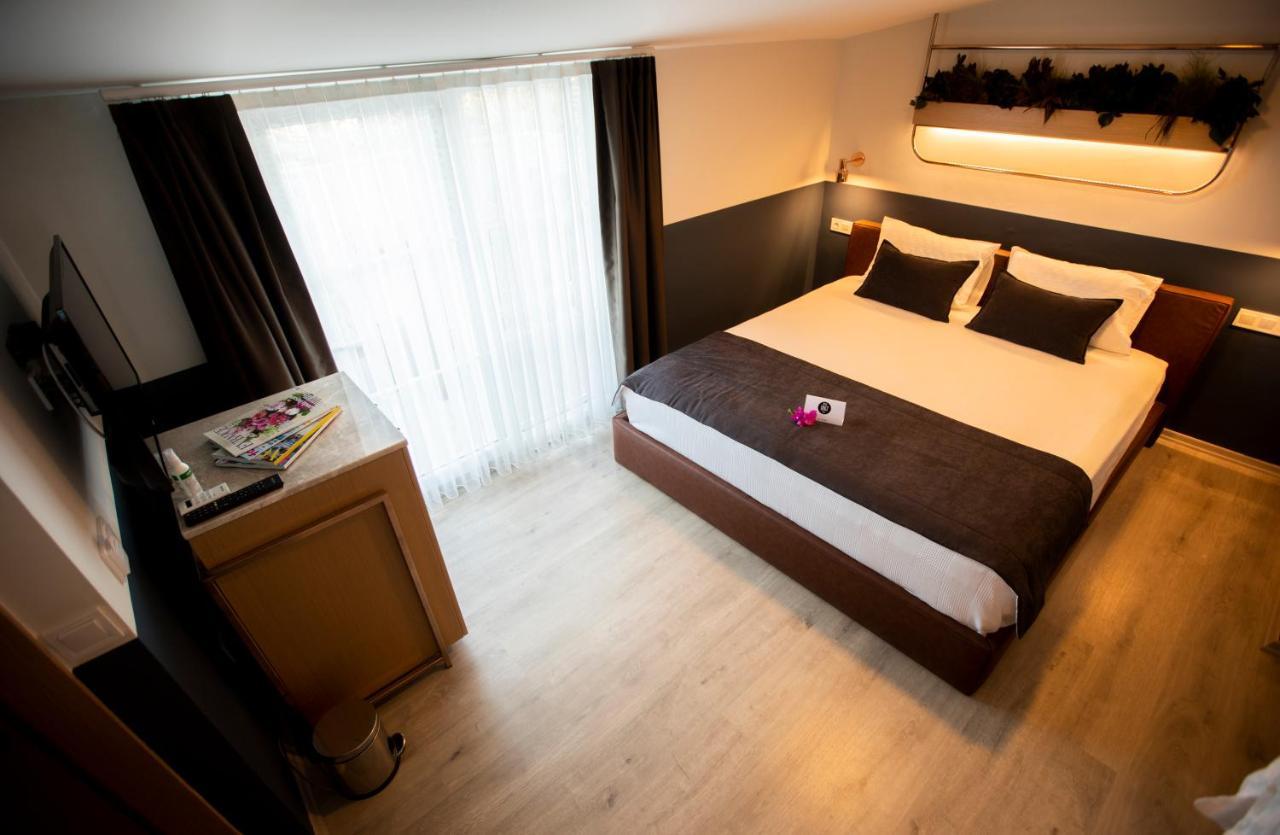 Urla 1867 Hotel Илдир Экстерьер фото