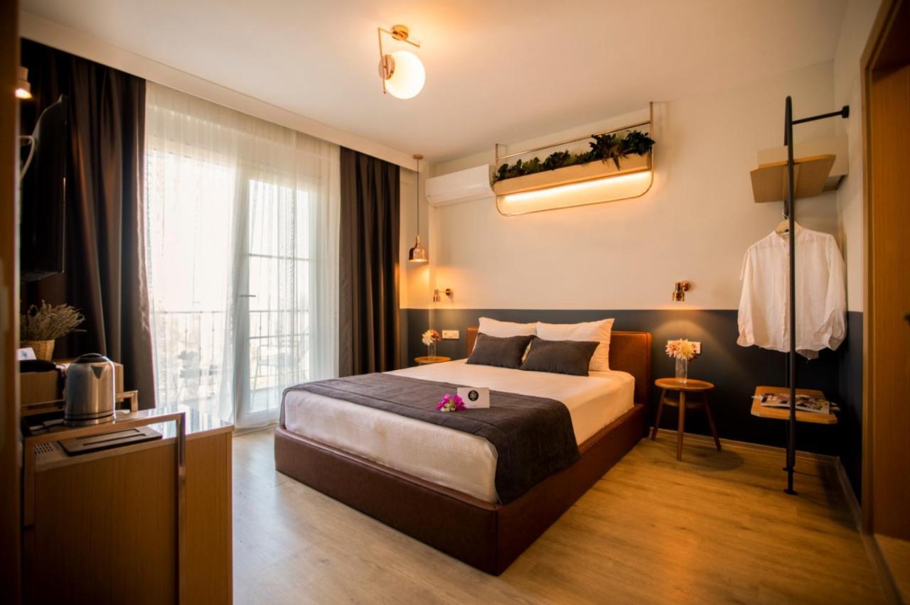 Urla 1867 Hotel Илдир Экстерьер фото